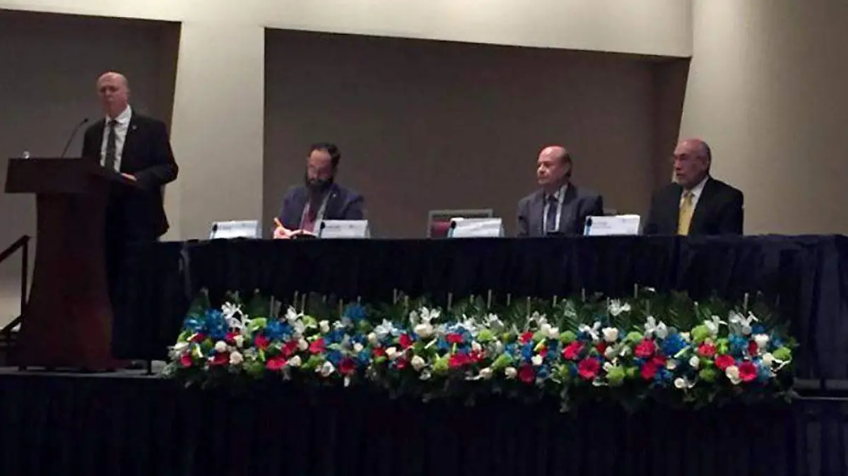 Presencioìn de Gaseta Nacional electroìnica en la FIL (5)