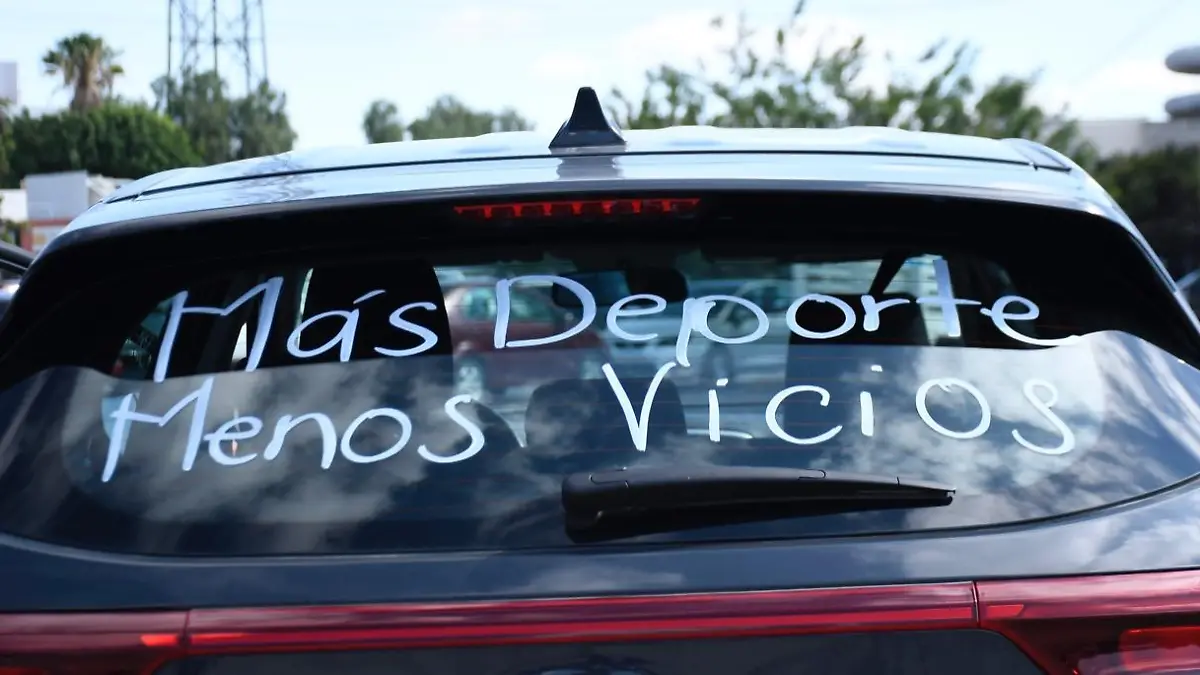 portada manifestación de gimnasios