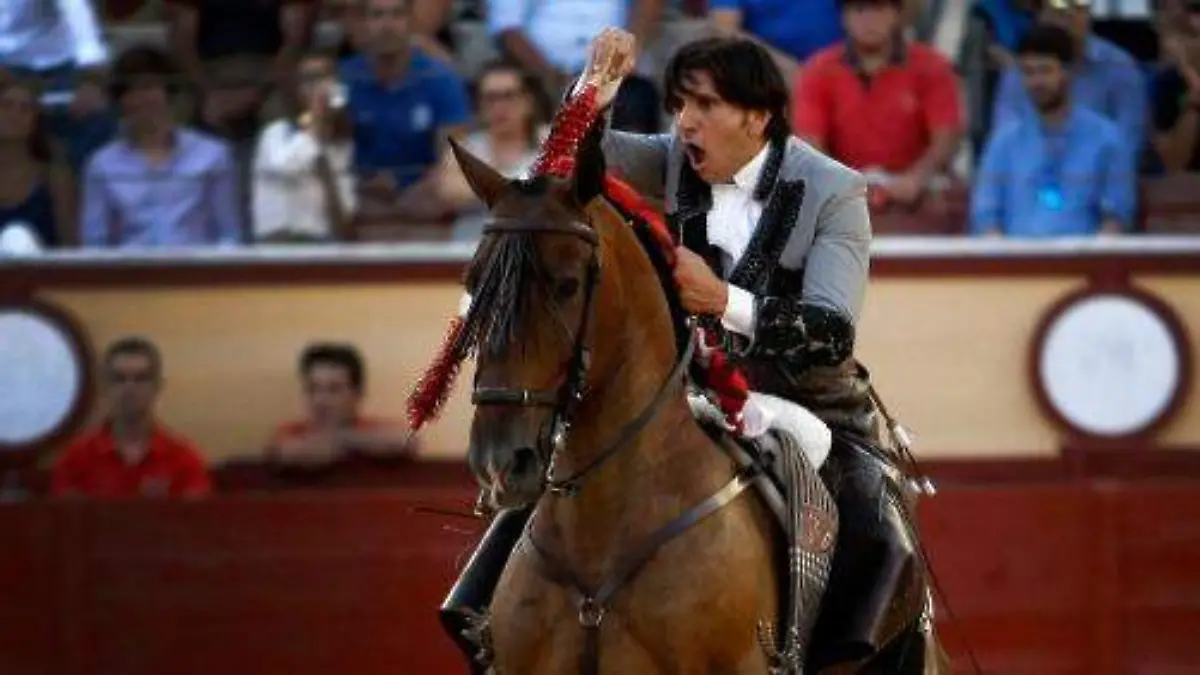 34c59395-3246-4142-9617-38a6d2119754