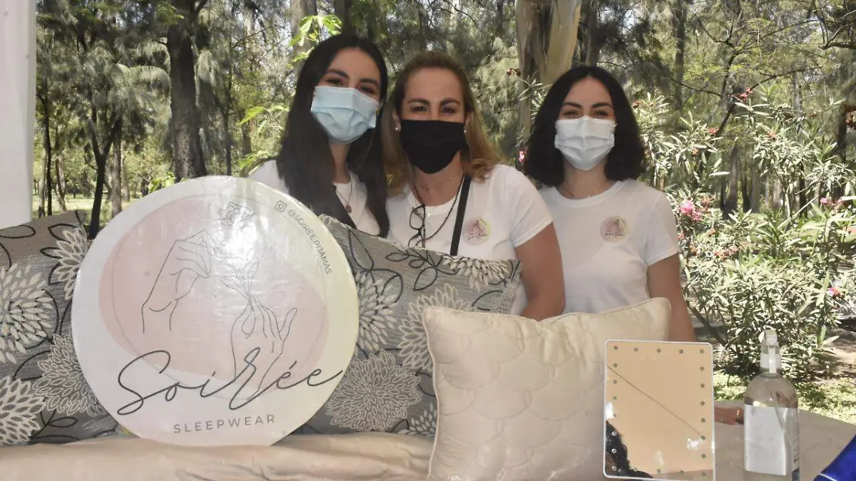 María Fernanda Ramírez , Elizabeth Hernández y Maria José Ramírez