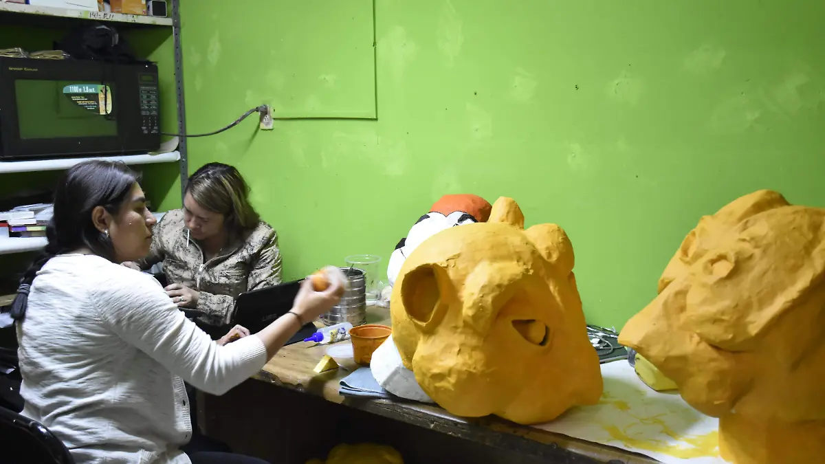 Soledad ComparsaReyLeon_Narc01