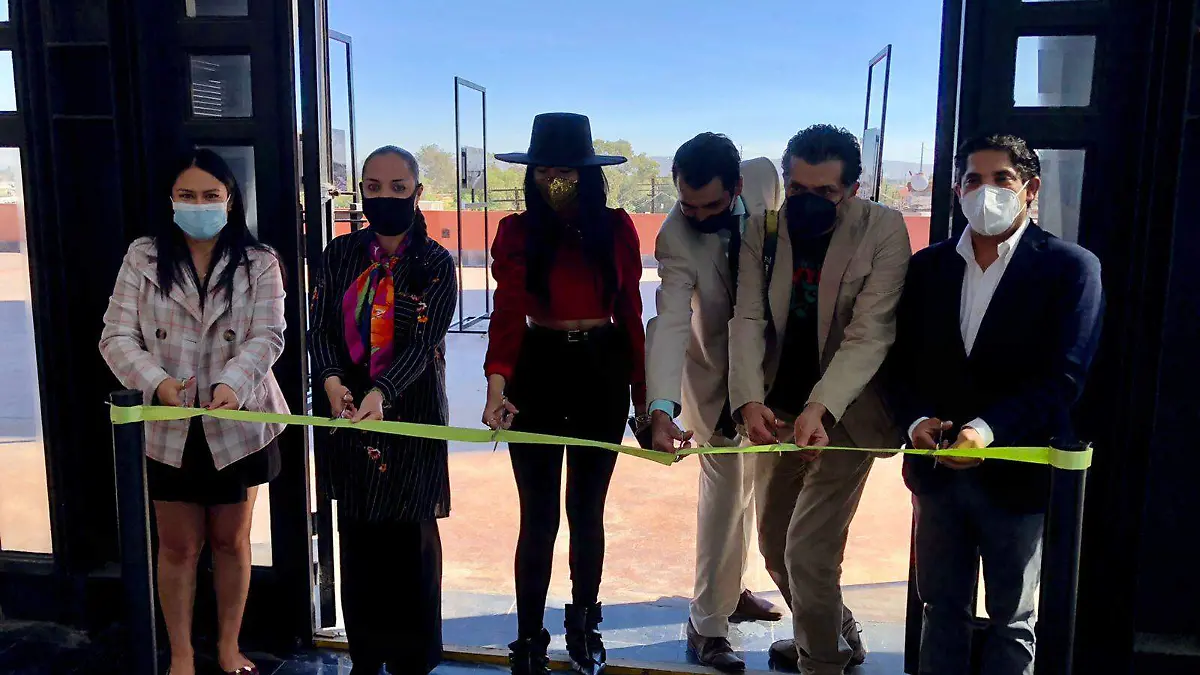 29a1237e-fb77-4cd7-96db-0c8fb5a7329e