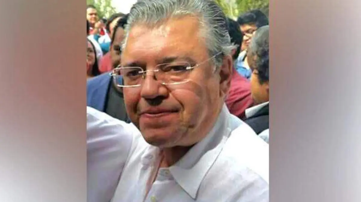 presidente municipal de Xilitla Carlos Llamazares