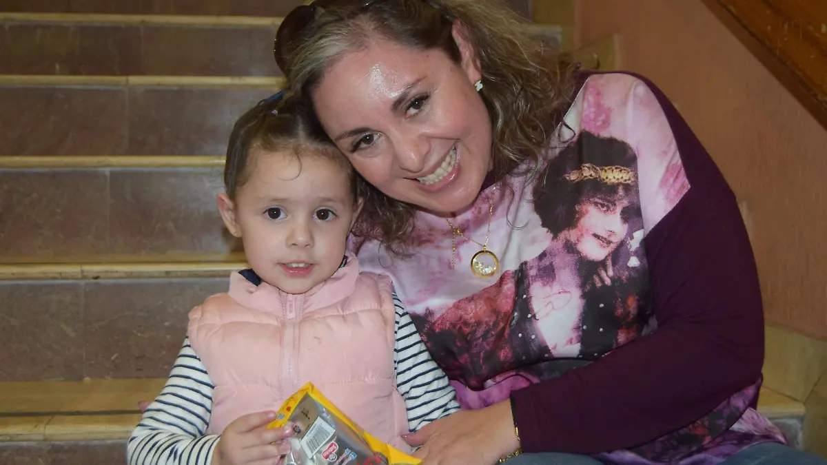 alejandra quezada y alejandra leal