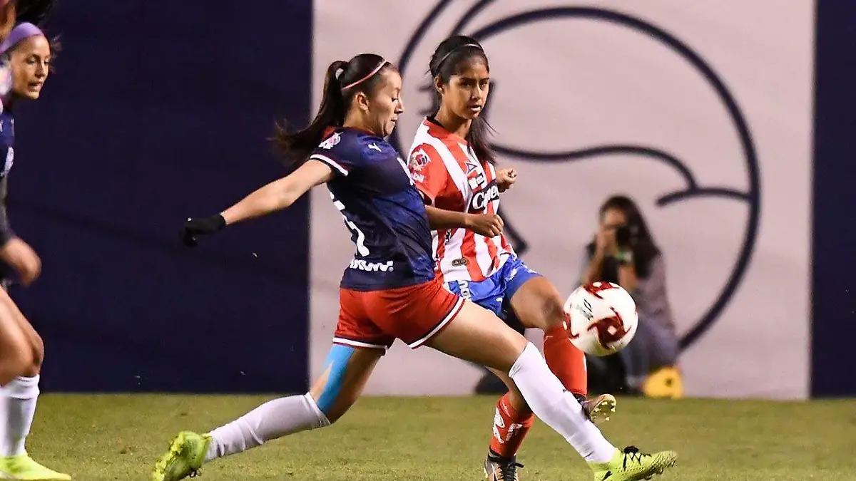 top ADSL Femenil
