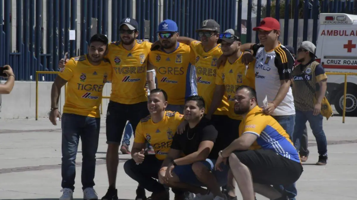 Afición Tigres 1