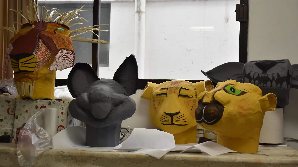 ComparsaReyLeon_Narc08