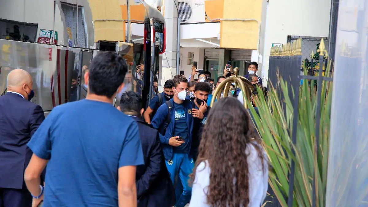 92c29fa2-dd7d-4da6-941f-0c4f1259bbe6