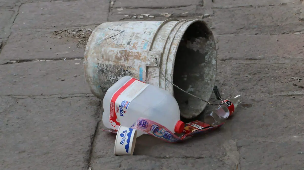 Basura en calles de SLP (12)