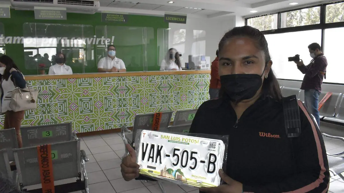 Entrega de placas