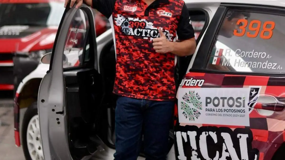 Ricardo Cordero piloto potosino (2)