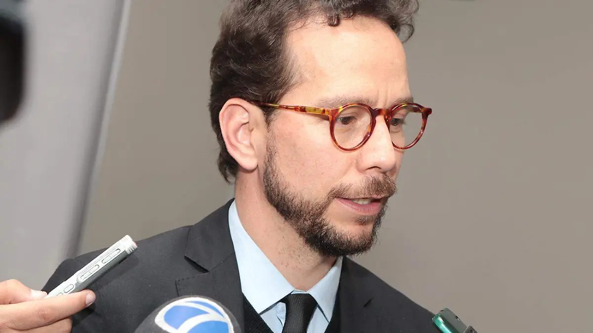 SEBASTIAN PEREZ 2