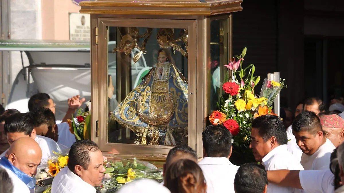 misa de virgen (5)