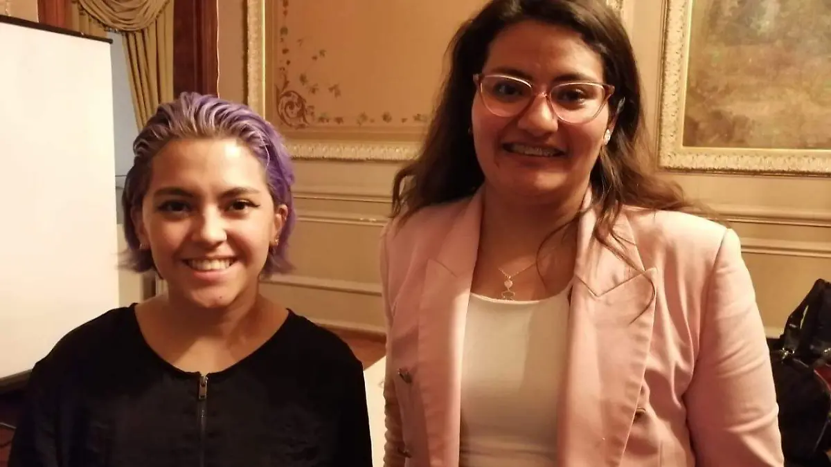 Paulina Martel Salas y Raquel Álvarez Charqueño