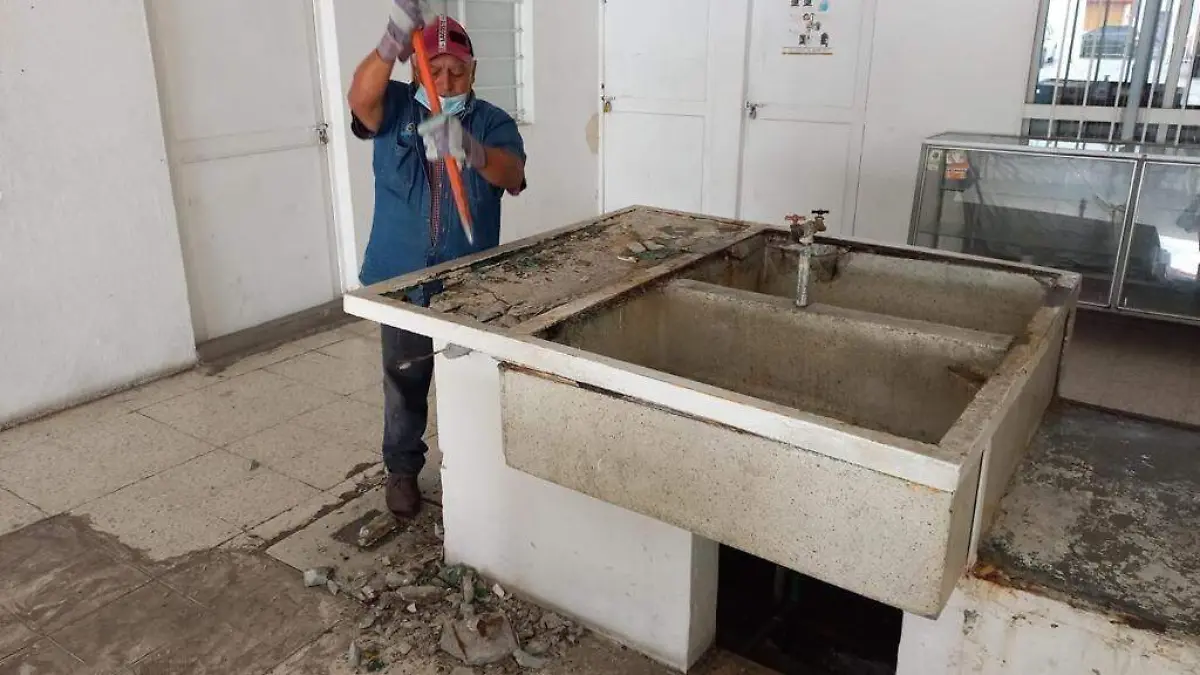 mantenimiento en los mercados municipales