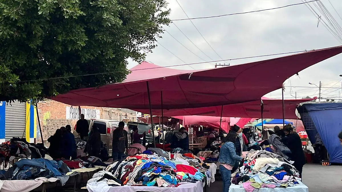 Mercado ropa de segunda 