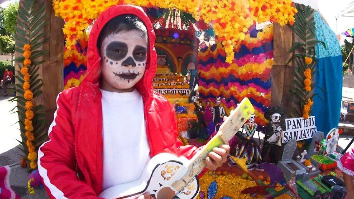 Niño cococ
