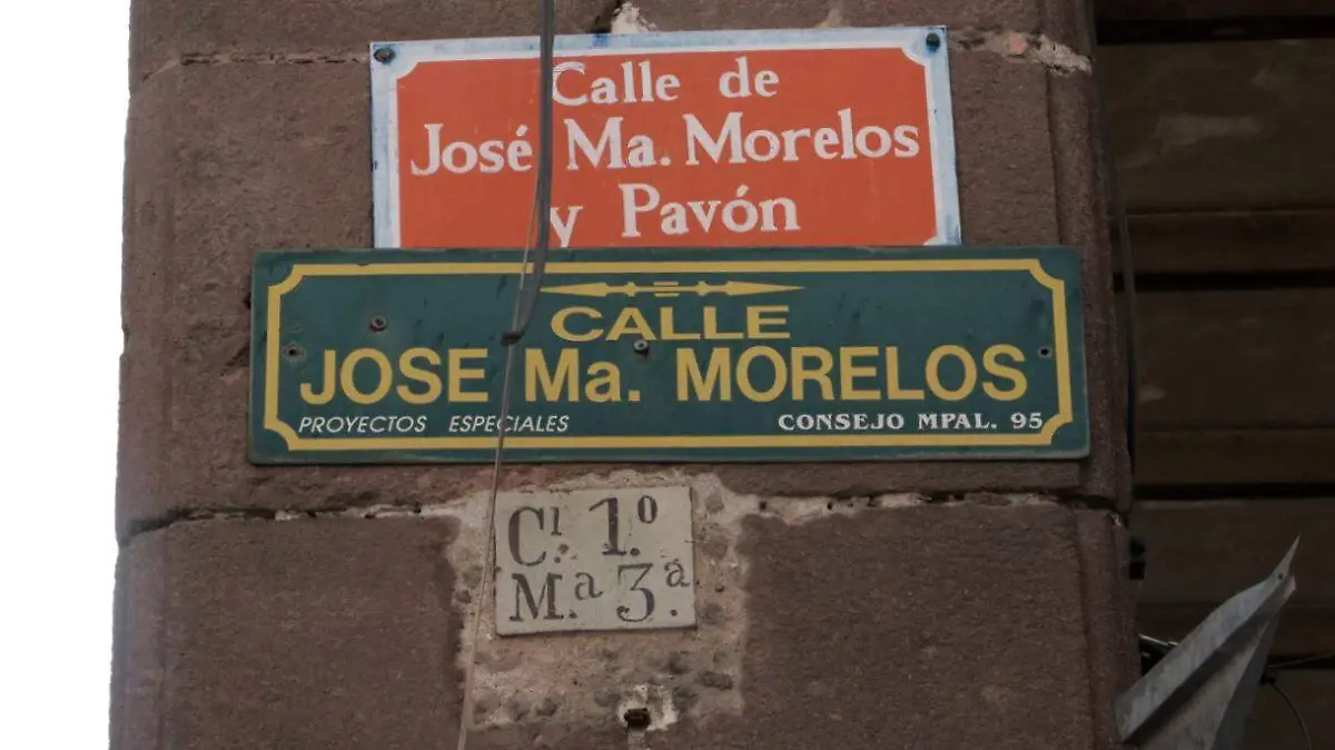 calles Pasaje Alhóndiga arcos virreinales alhondiga pasaje