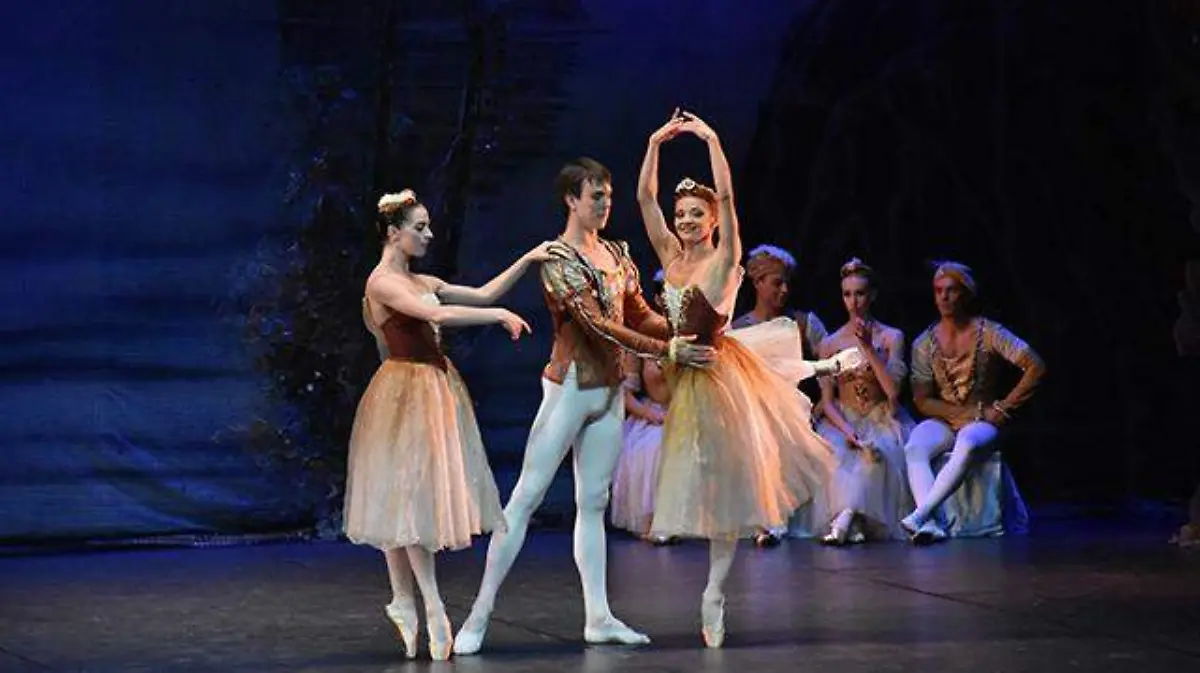 2 El Lago de los Cisnes causó gran admiración 