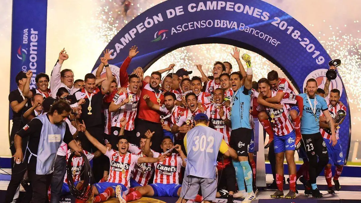 Atlético de San Luis  4