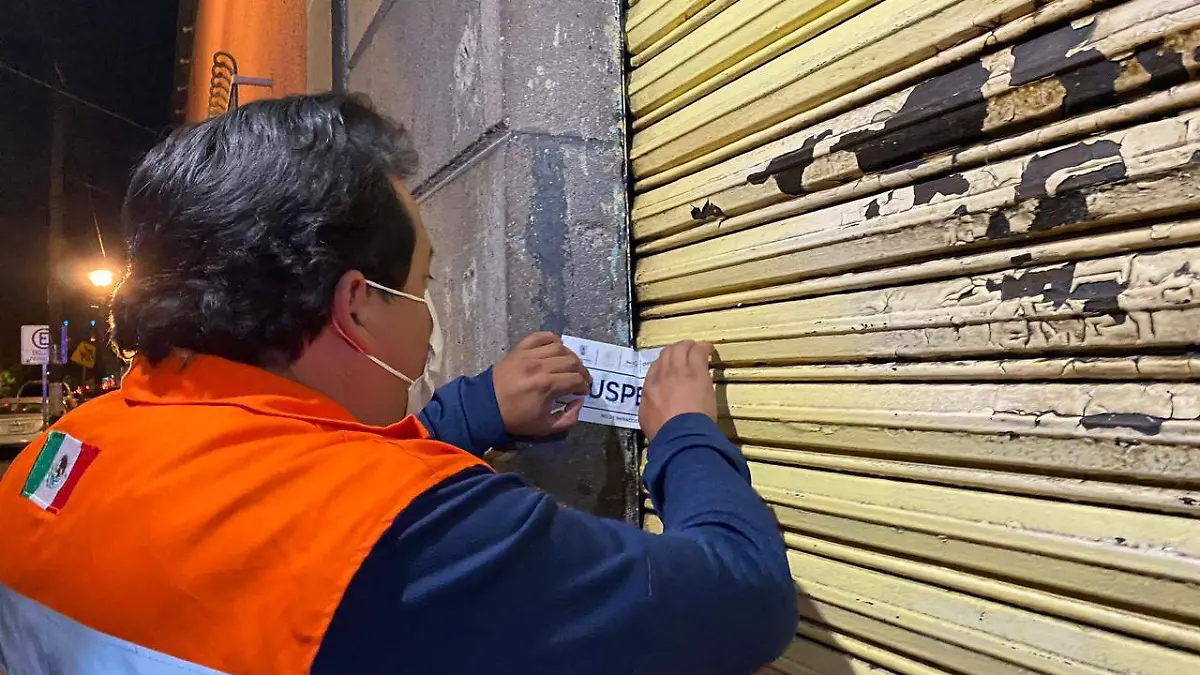 EN OPERATIVO DE CIERRE DE NEGOCIOS POR CONTINGENCIA CLAUSURA 22 ESTABLECIMIENTOS COMERCIALES udg 3.  