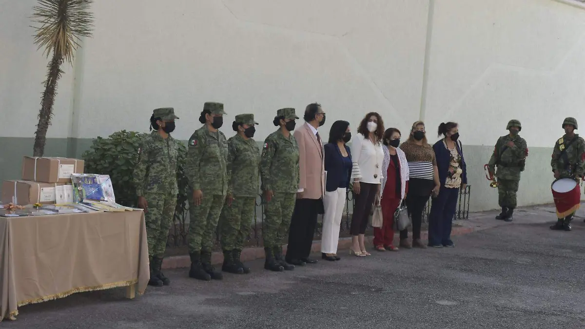 Biblioteca del Ejercito (3)