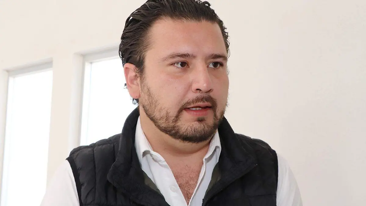 GABRIEL ANDRADE DIR. COMERCIO 2