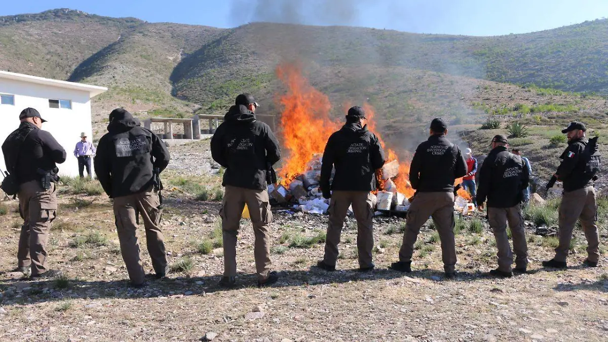 incineran narcóticos