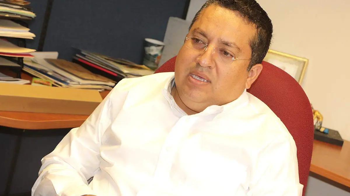 ISRAEL ESPARZA 1