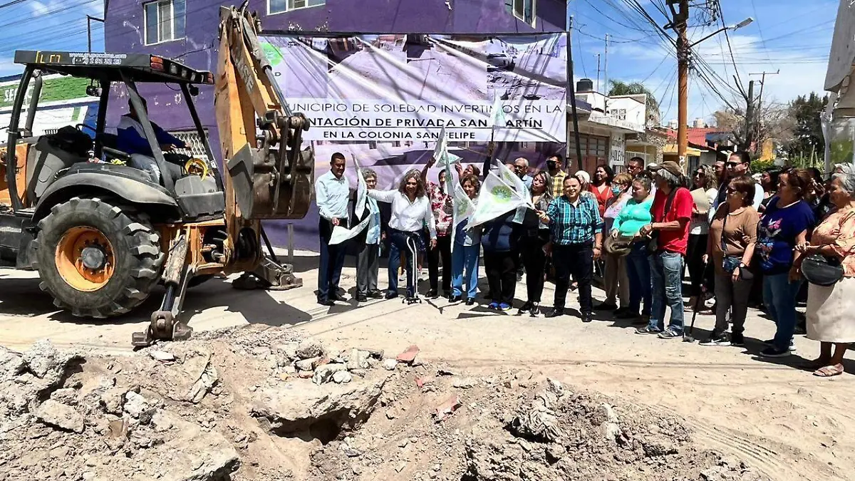 Pavimentación de priv. San Martín, San Felipe (4)