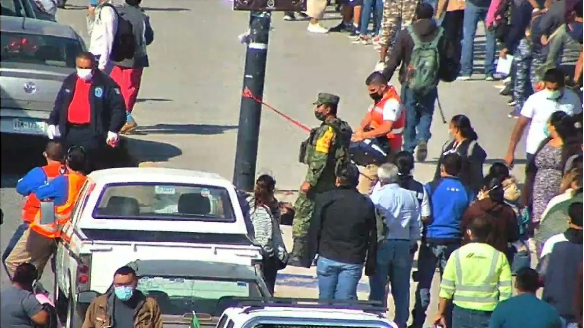 muere hombre en SLP afuera del centro de vacunacion covid-19