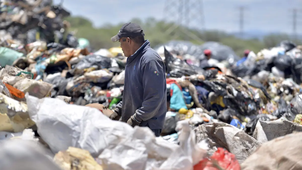 5 basurero basura tiradero