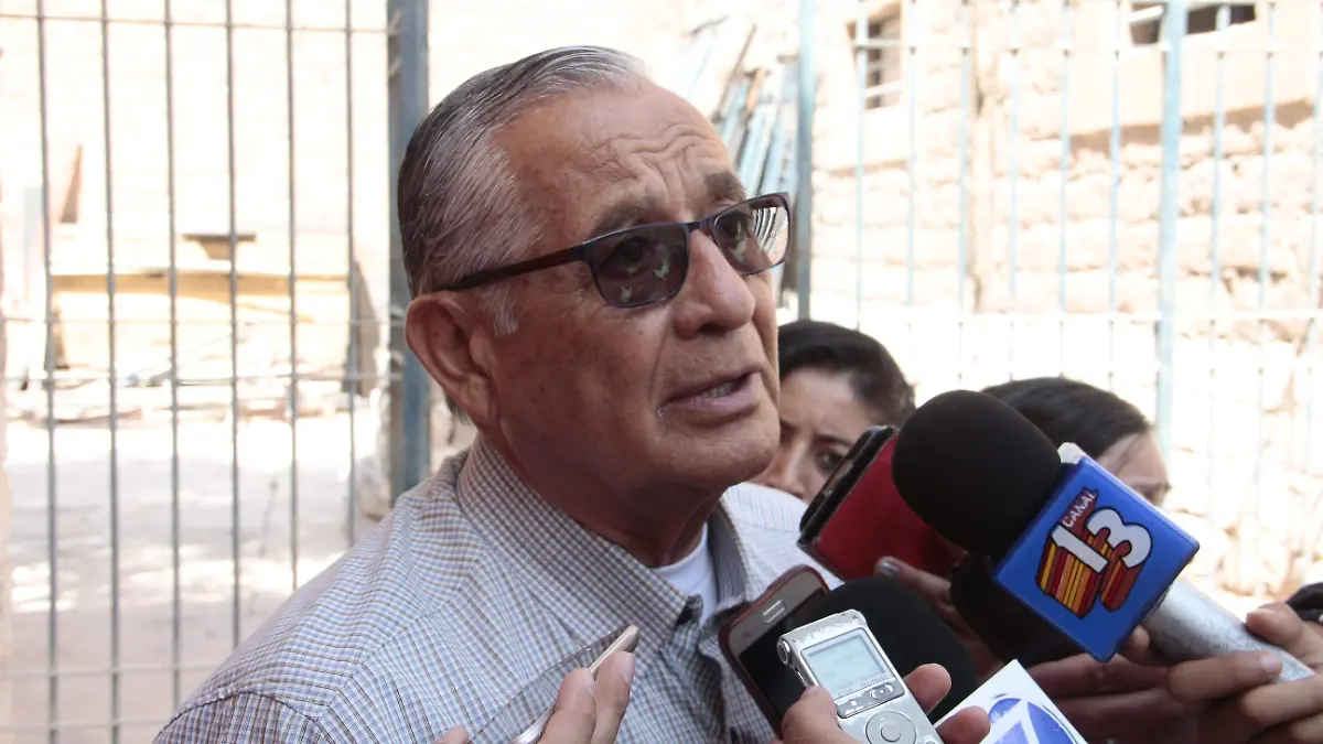 Leopoldo Stevens Amaro