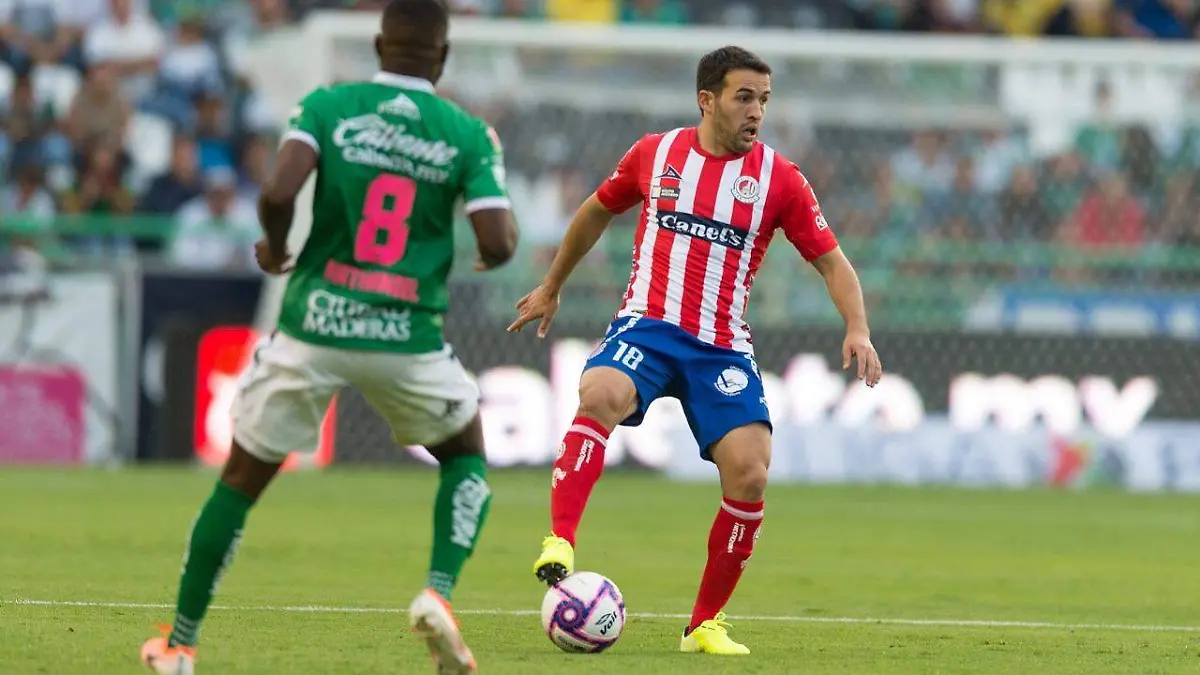 7 León remonta y vence al Atlético