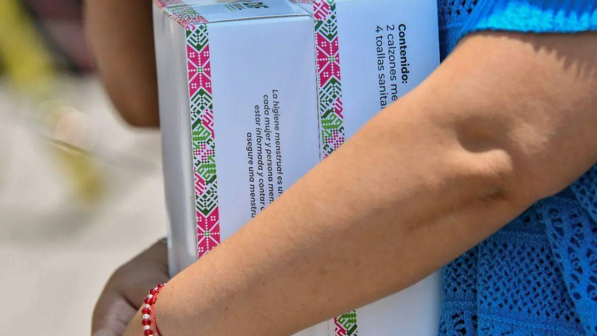 Jóvenes recibieron Su kid Menstrual