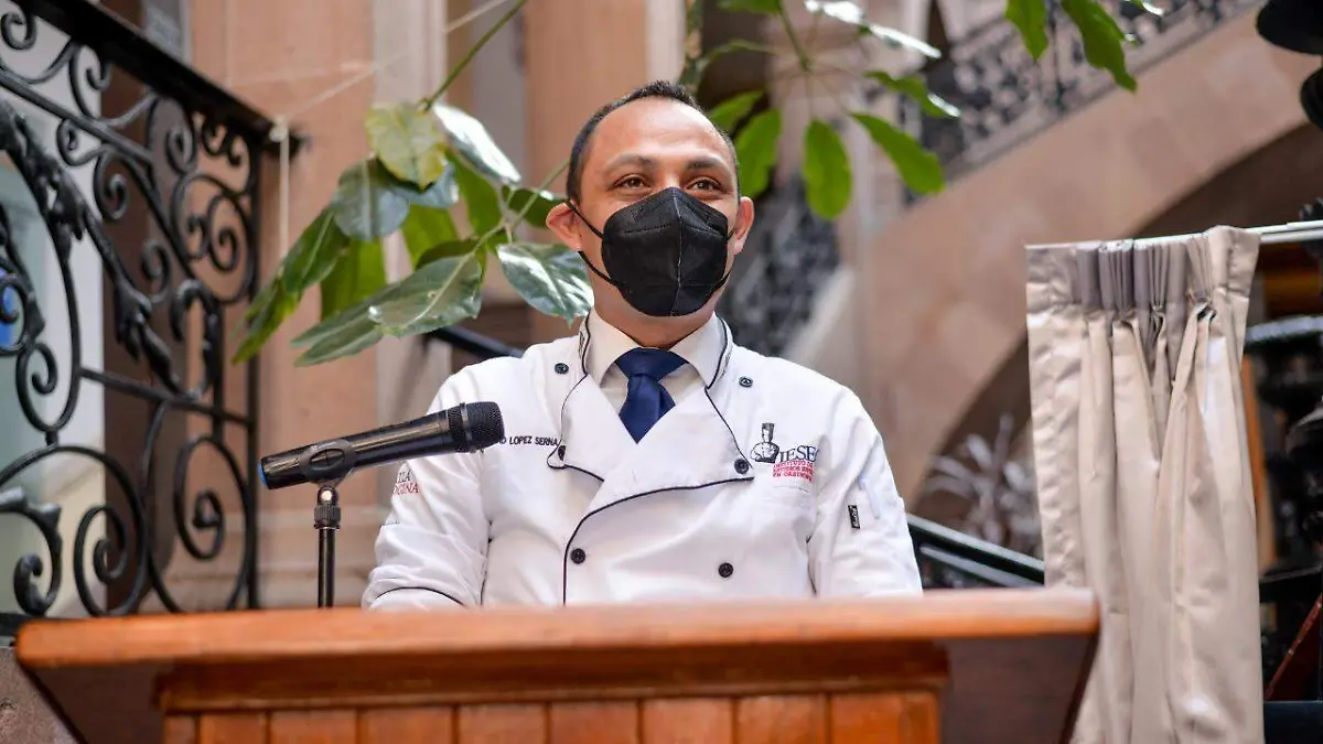 Chef Investigador del IESEG David Abraham López Serna