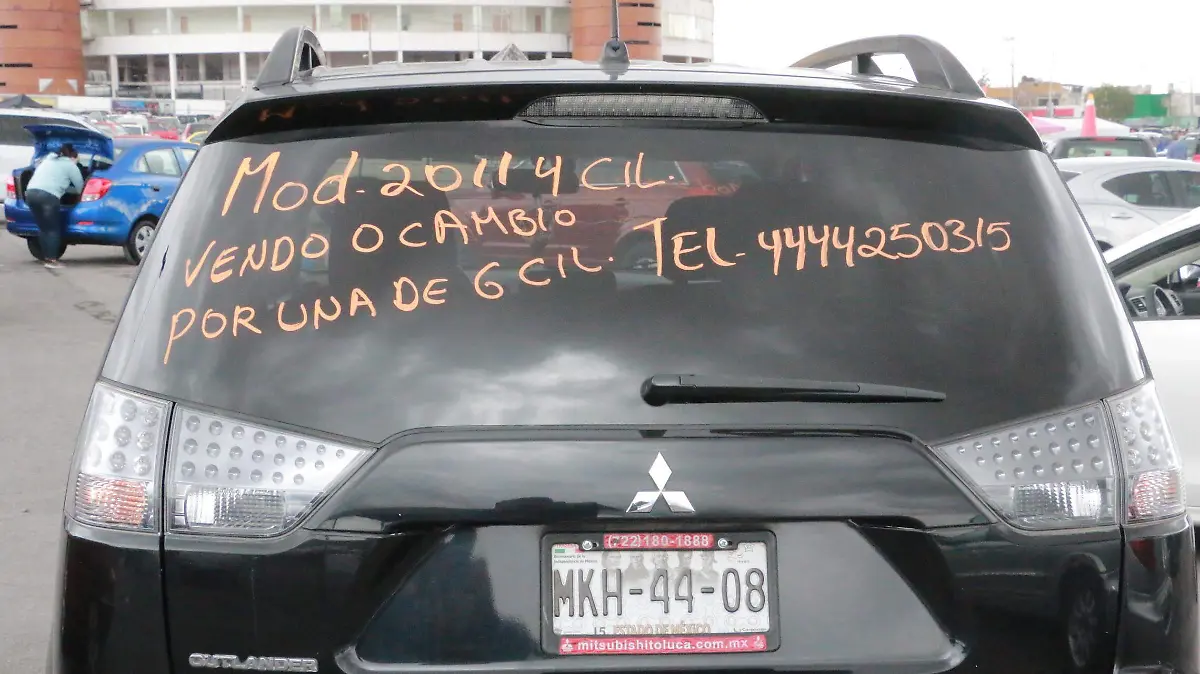 venta de autos en la fenapo (13)