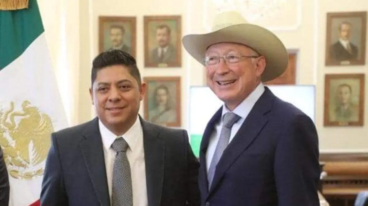 Visita del embajador