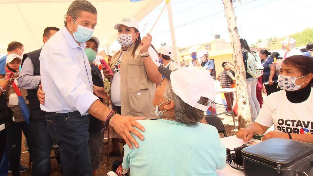 Octavio Pedroza Gaitán  1