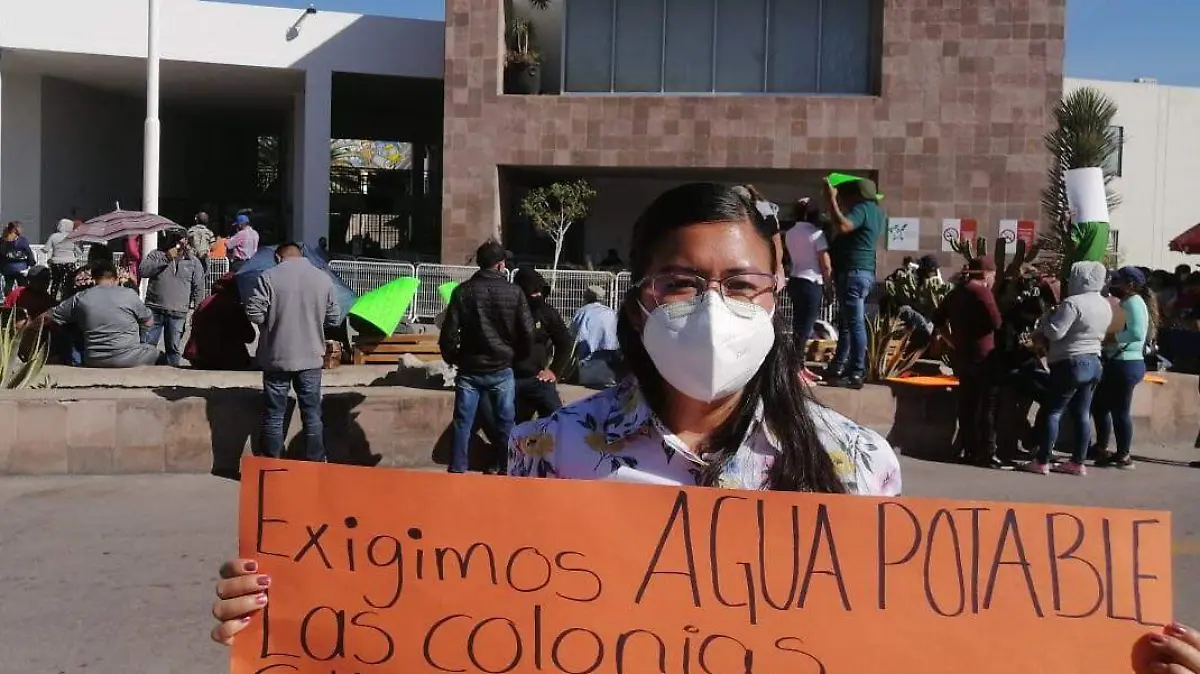 Piden agua  3