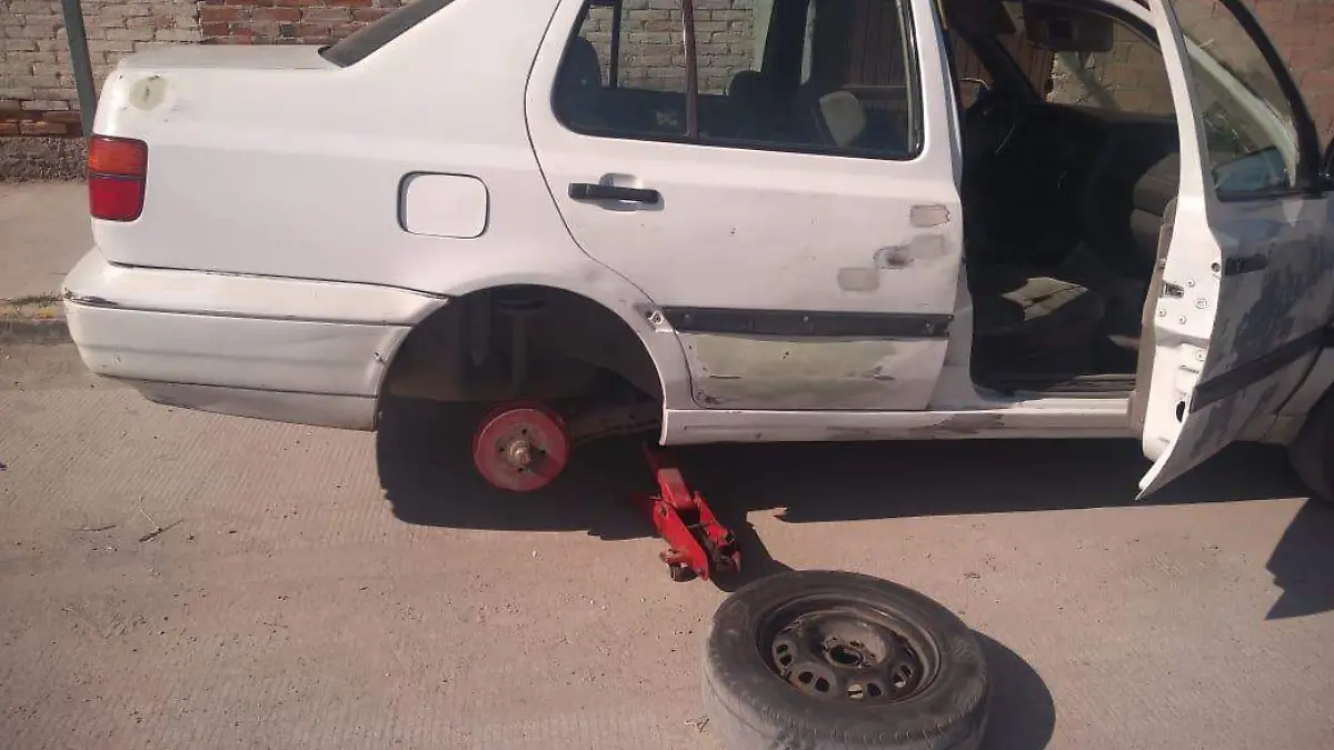 CCAA4869-79C7-4C3E-B17E-5901D1118824