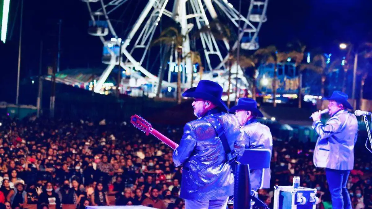 Invasores y traileros 