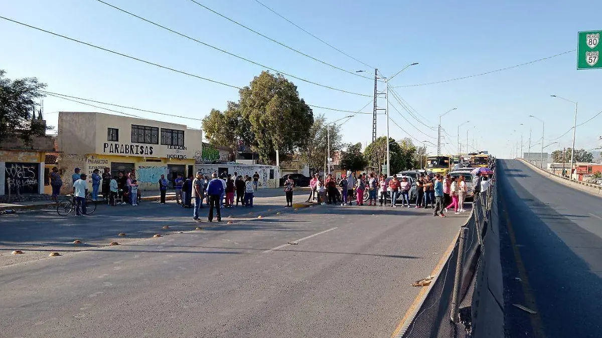 Manifestación por falta de Agua en Soledad (2)