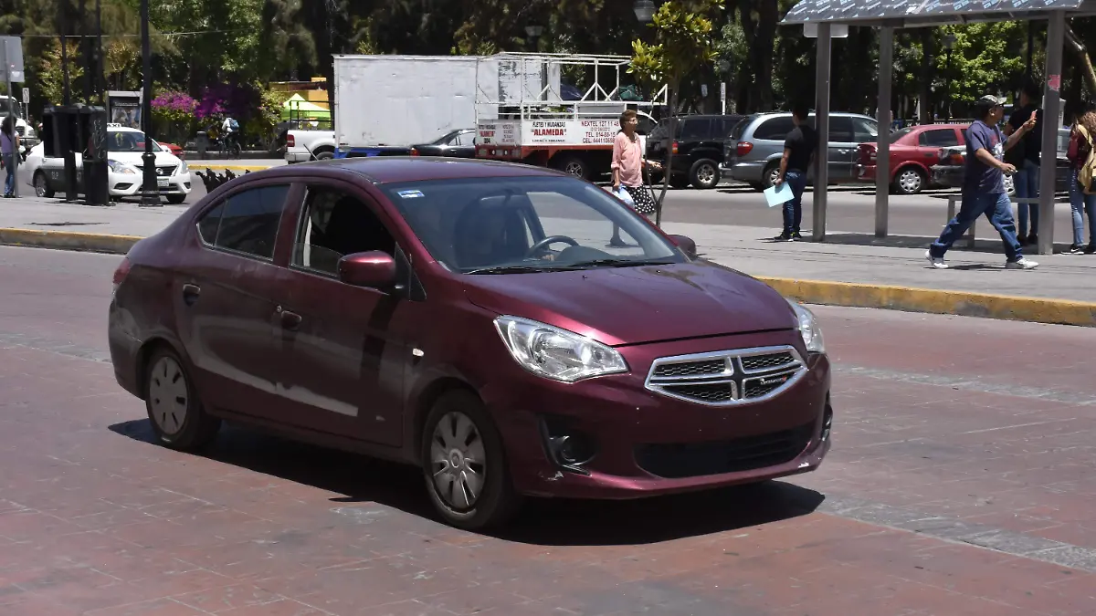 carro sin placas