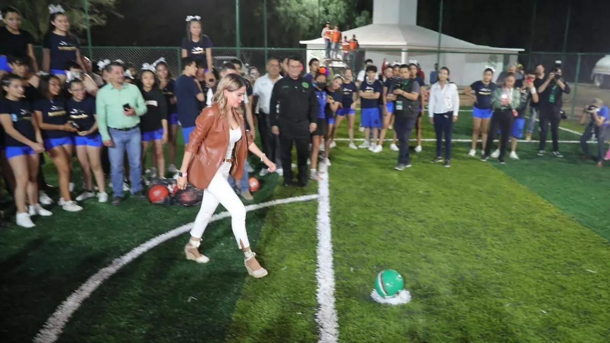 Inauguración de las canchas