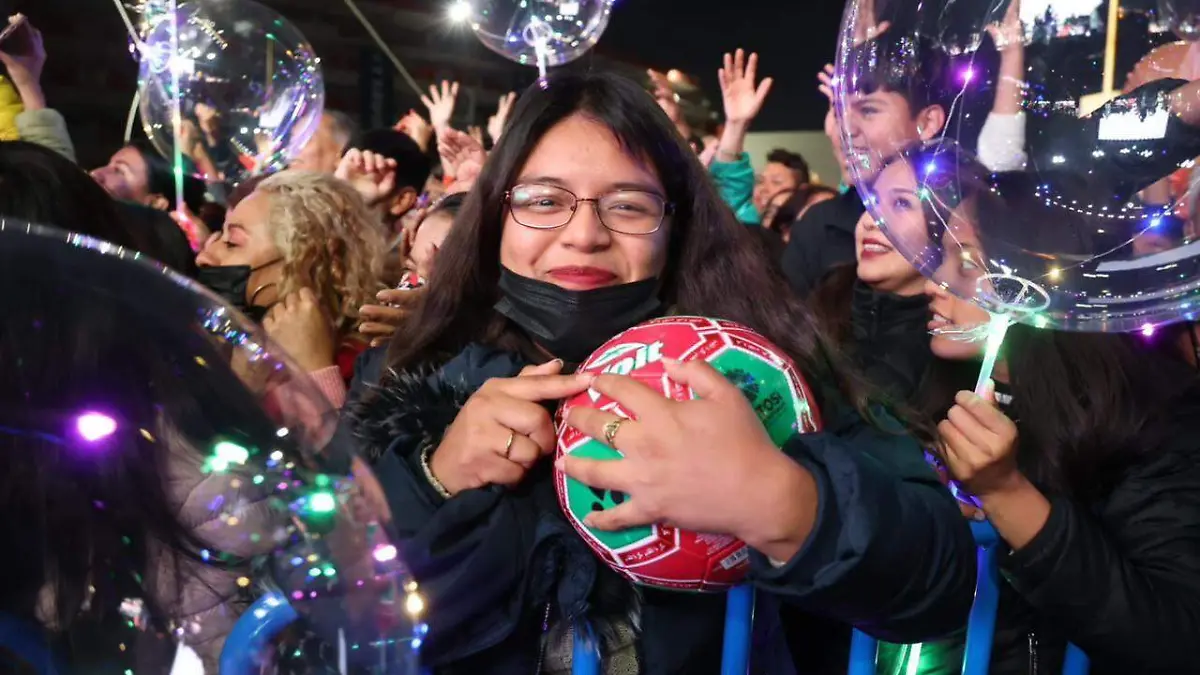 Banda Adictiva en posada navideña (11)