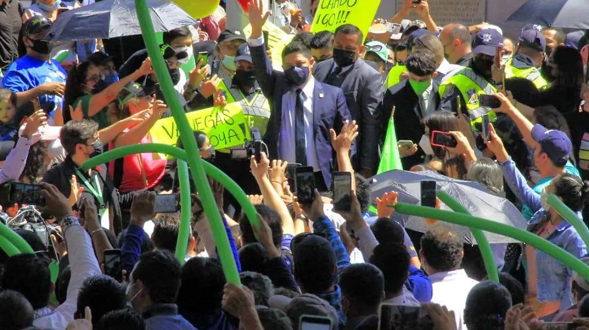 Asume el poder Ricardo Gallardo  (11)