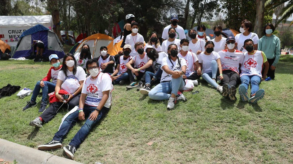 Voluntarios de la Cruz Roja 1