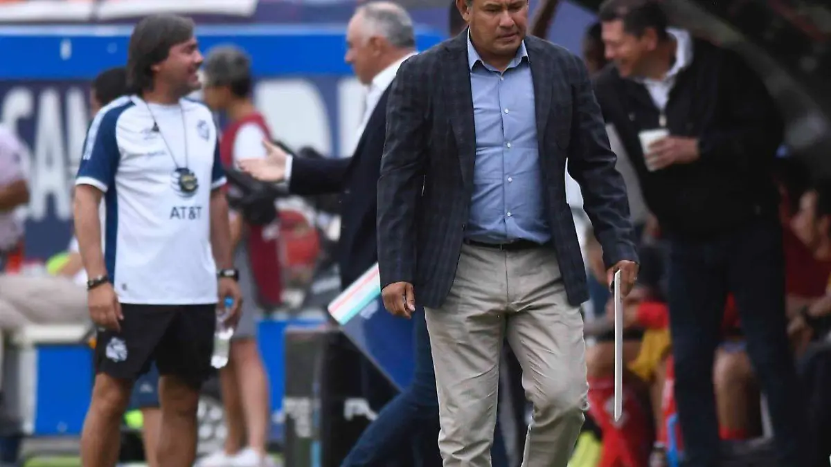 b0ab4021-9265-47c2-97d6-5de5a4062566