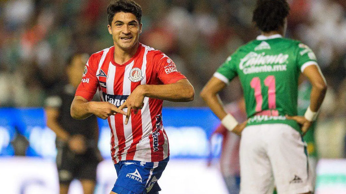 0 León remonta y vence al Atlético